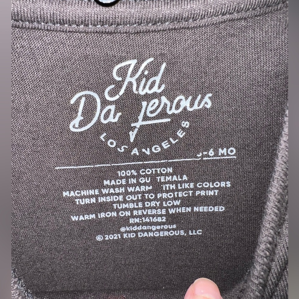 Kid Dangerous Vintage Style Graphic Christmas Tee Size 3-6mo - Picture 5 of 5